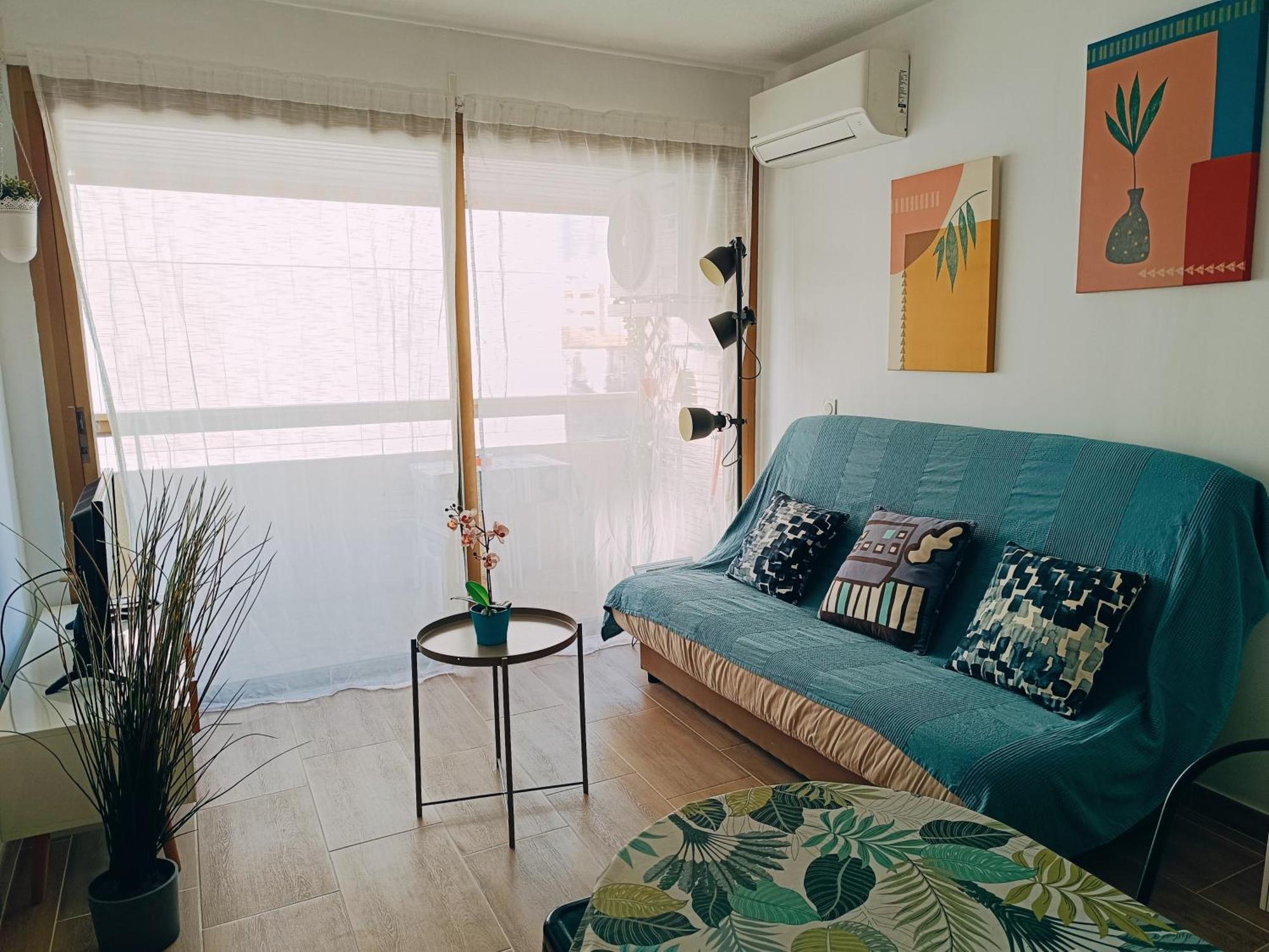 2 pièces climatisé avec balcon dans le vieil Antibes, résidence moderne avec ascenseur Exterior foto